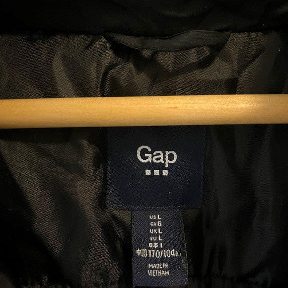 Womens Gap Vest with fur lined hood - Picture 2 of 2